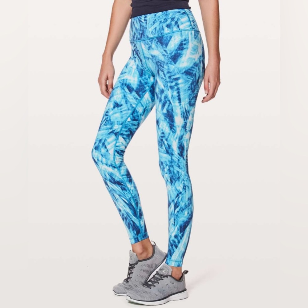Lululemon Speed Wunder Tight (*Central Saint Martins Nulux 28").